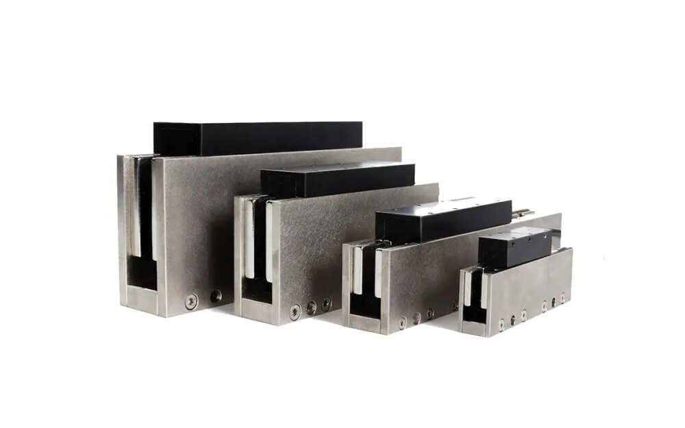 AUM Series AKribis Brushless ironless motors